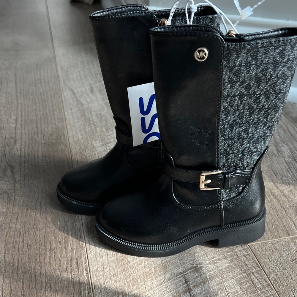 Michael Kors Black and Patterned Boots for little girls size 8 (4-5 years old)